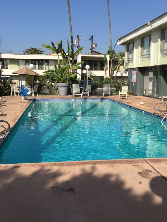 Vagabond Inn Los Angeles At Usc Bagian luar foto