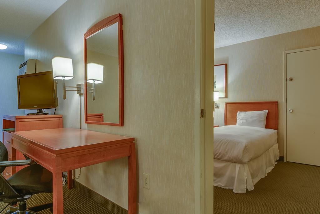 Vagabond Inn Los Angeles At Usc Bagian luar foto